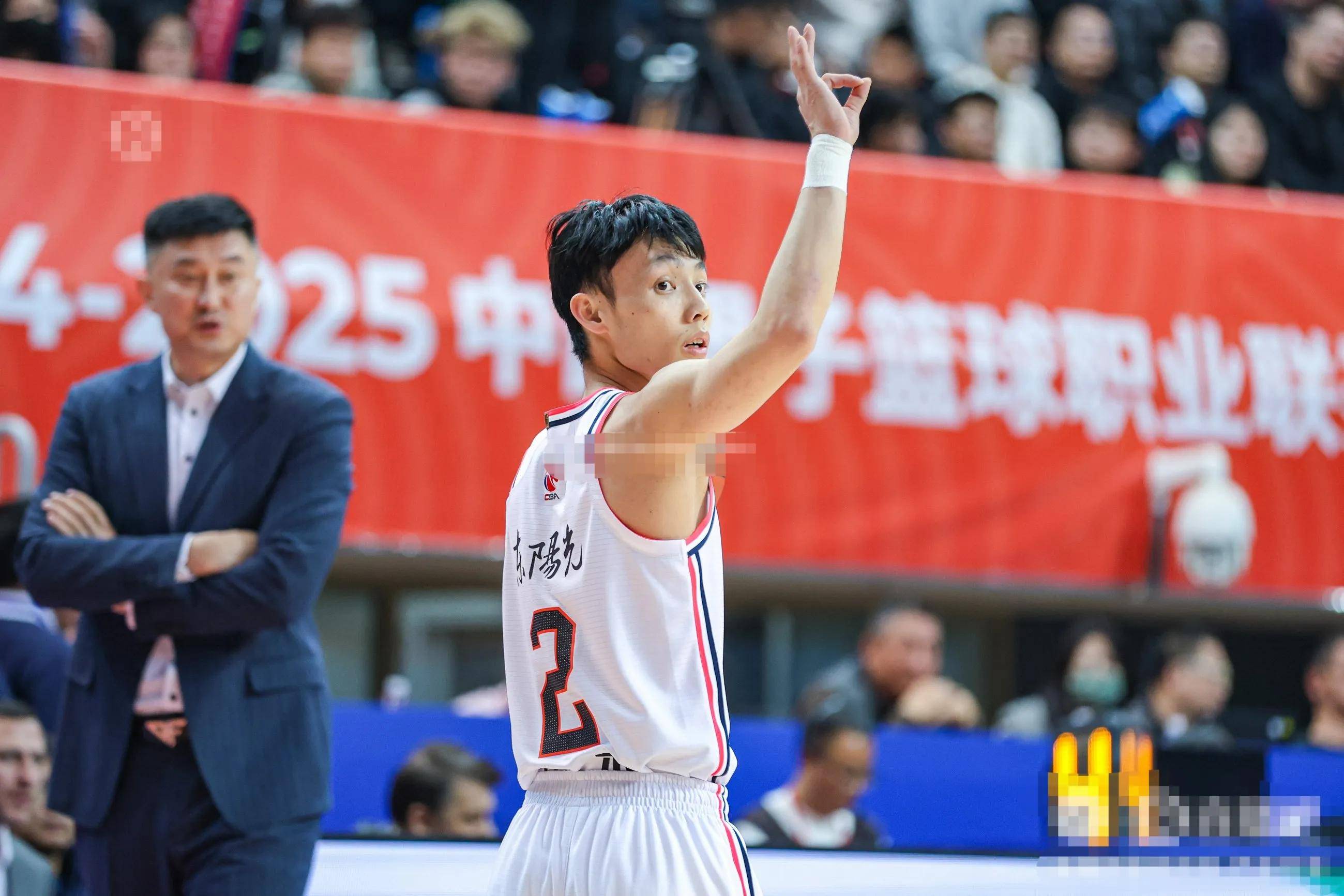 网页版登录入口-关于今晚密尔沃基雄鹿备战CBA季后赛；豪取连胜细节曝光；媒体盛赞；心理建设被强调的信息